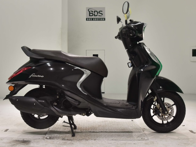 Yamaha ﾌｧｯｼｰﾉ125 2020
