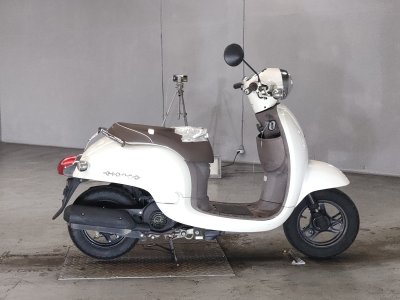 Honda GIORNO 2011