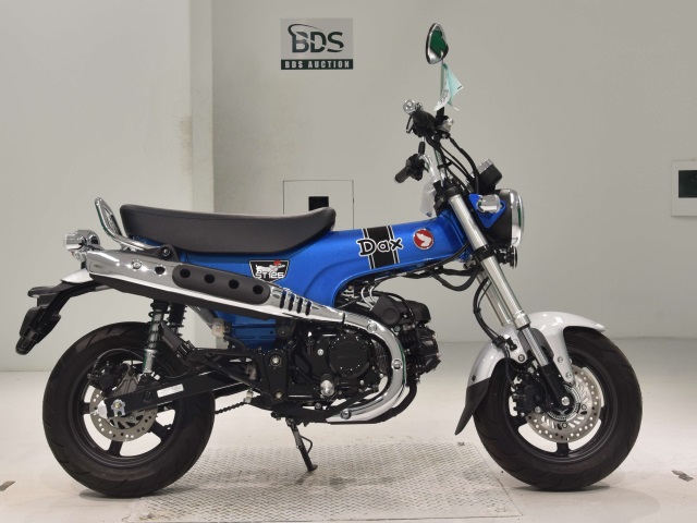 Honda DAX125 2022