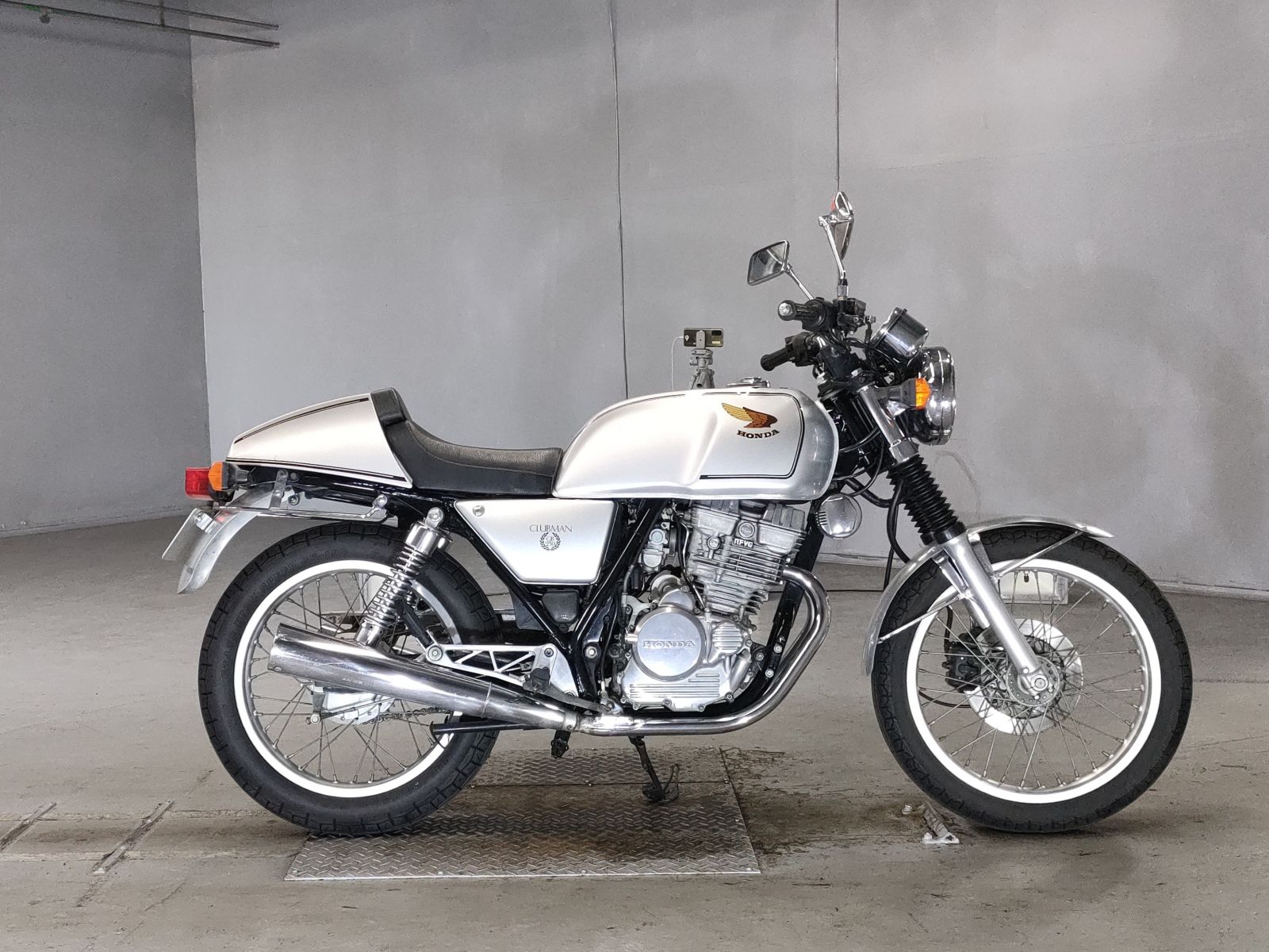Honda GB250 CLUBMAN 1984