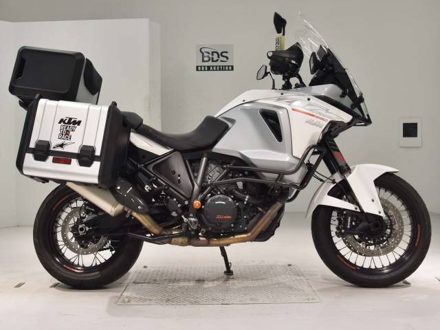 KTM 1290 SUPER ADVENTURE R 2016