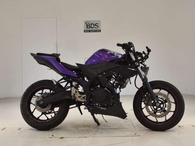 Yamaha YZF-R25 2016