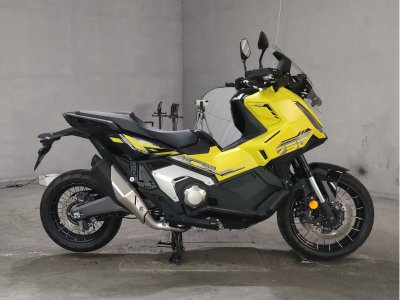 Honda X-ADV750 2025