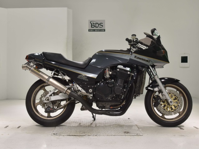 Kawasaki GPZ900R 1991