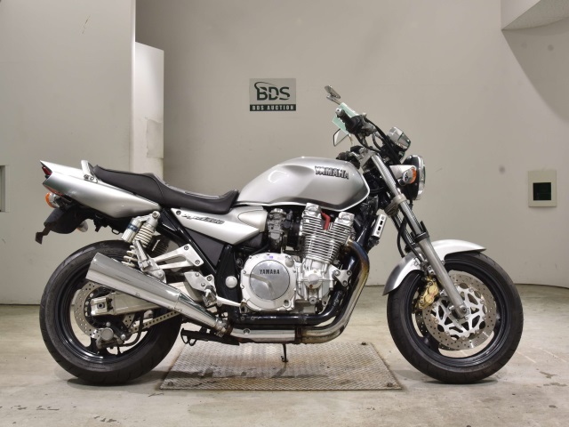 Yamaha XJR1300 1998