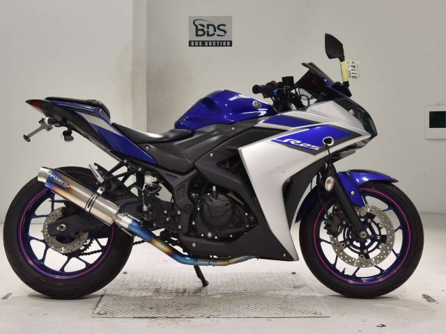 Yamaha YZF-R25 2015