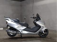 Honda FORZA 2000