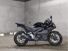 Yamaha YZF-R25 2020