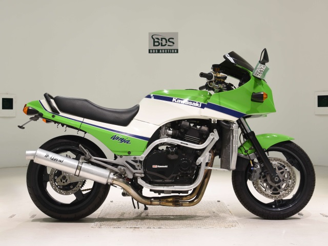 Kawasaki GPZ900R 1998