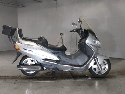 Suzuki SKYWAVE 250