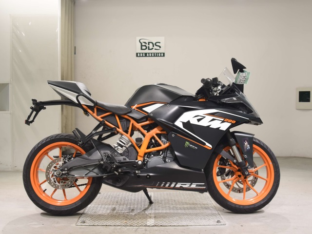 KTM RC 200 2014