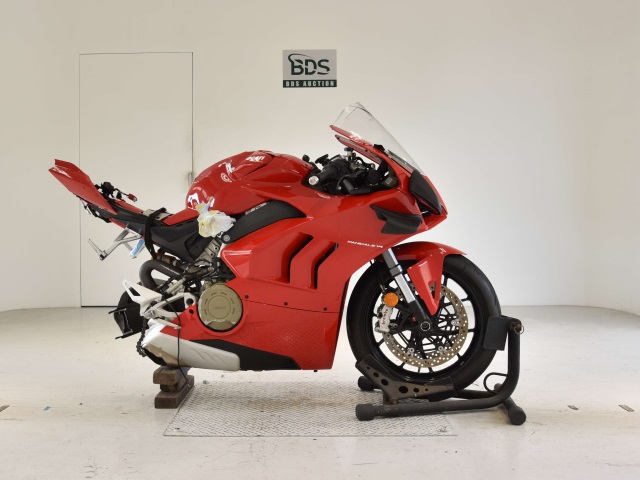 Ducati 1103 PANIGALE V4 2022