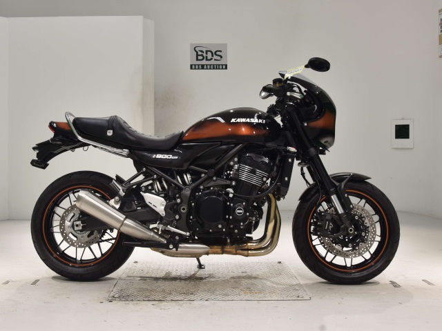 Kawasaki Z900RS CAFE 2021