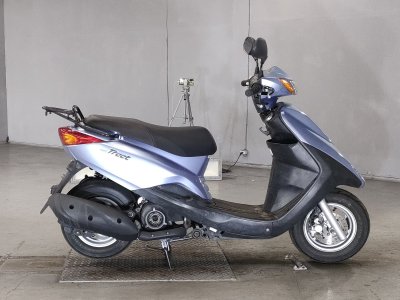 Yamaha AXIS125 2012