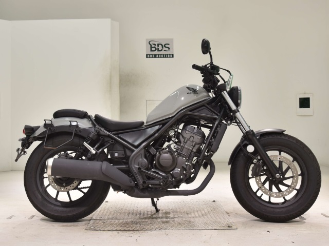Honda REBEL CMX250 2023
