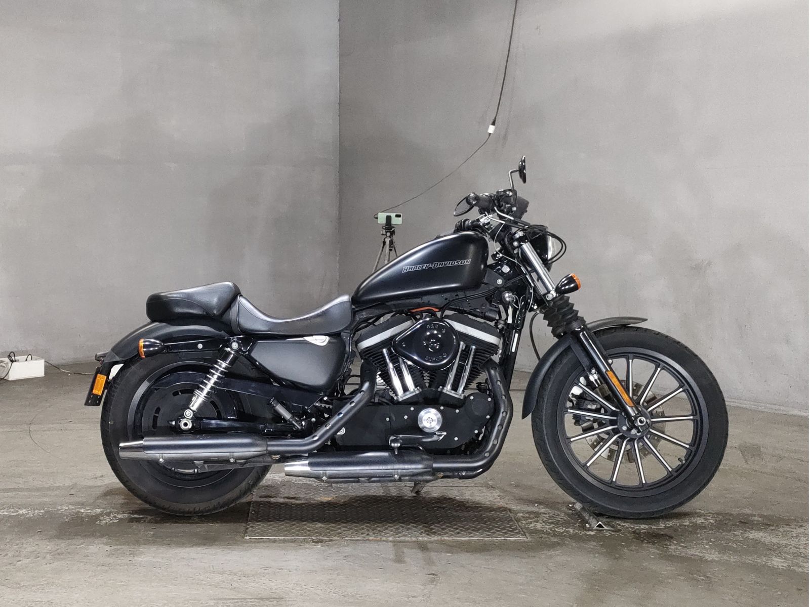 HD SPORTSTER IRON XL883N 2009