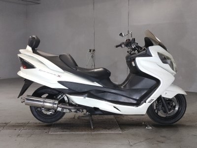 Suzuki SKYWAVE 250S