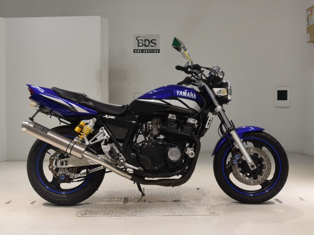 Yamaha XJR400 2003