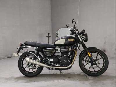 Triumph STREET TWIN 2021