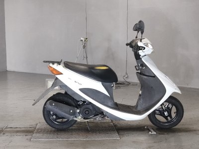 Suzuki ADDRESS V50
