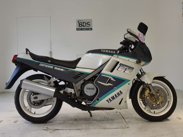 Yamaha FZ750 1992