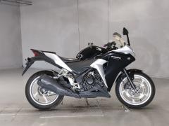 Honda CBR250R 2011