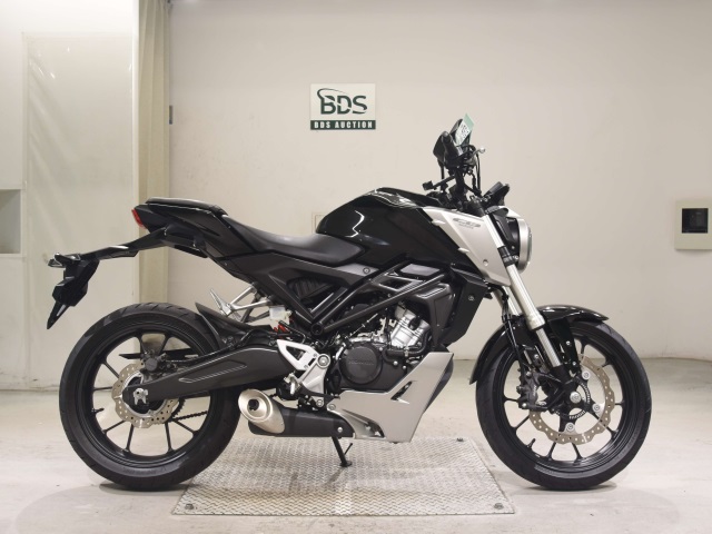 Honda CB125R 2018