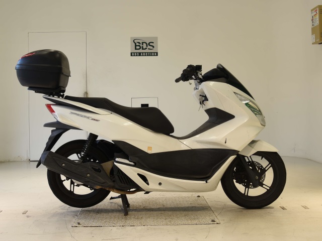 Honda PCX150 2024
