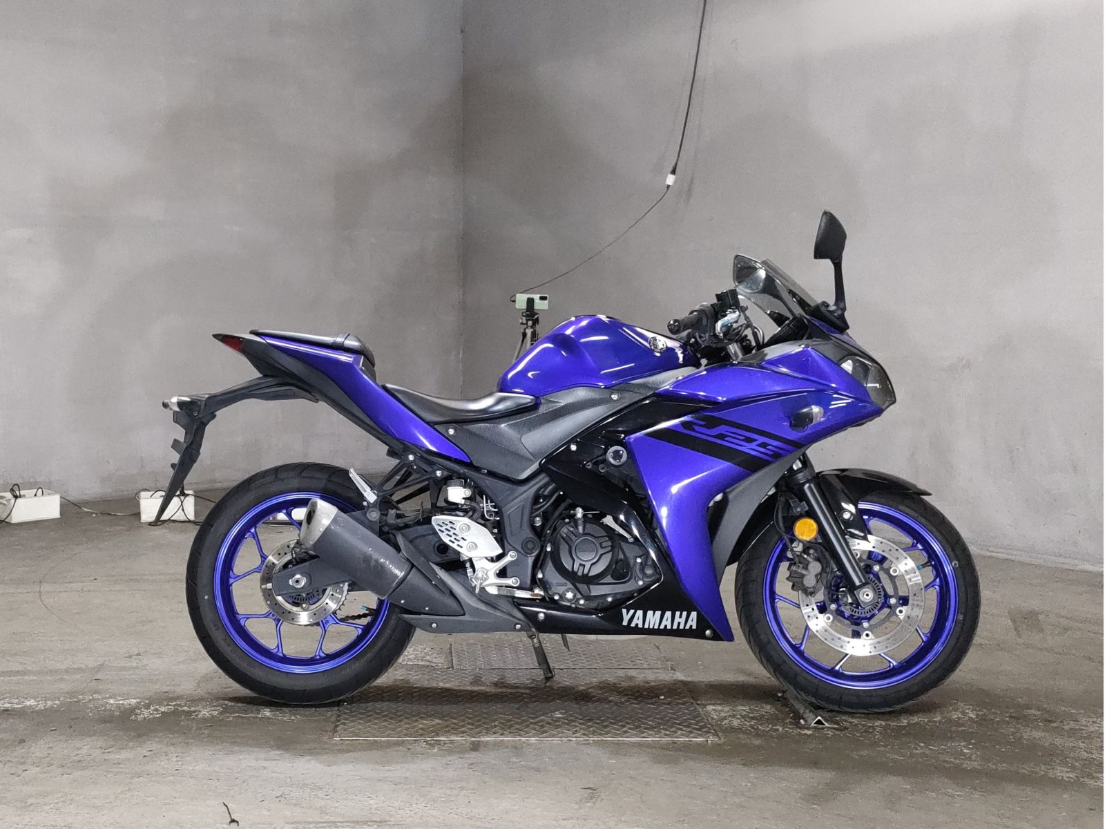 Yamaha YZF-R25 2018