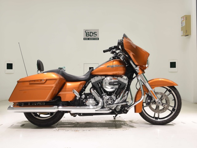 HD SREET GLIDE FLHXS1690 2015