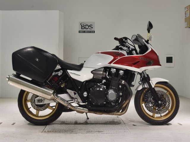 Honda CB1300SF ST 2010
