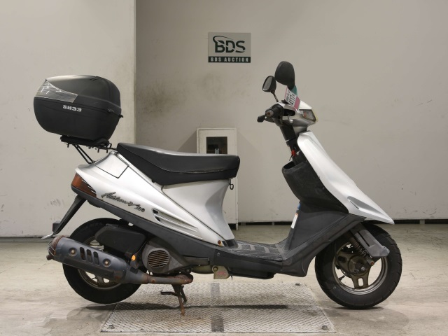 Suzuki ADDRESS V100