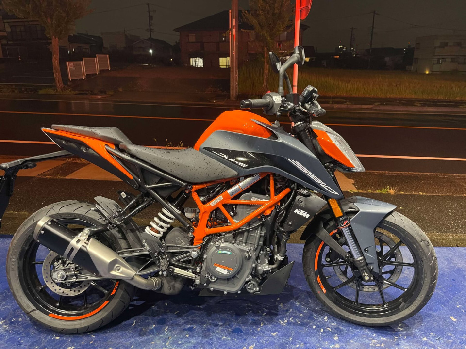 KTM 390 DUKE 2023