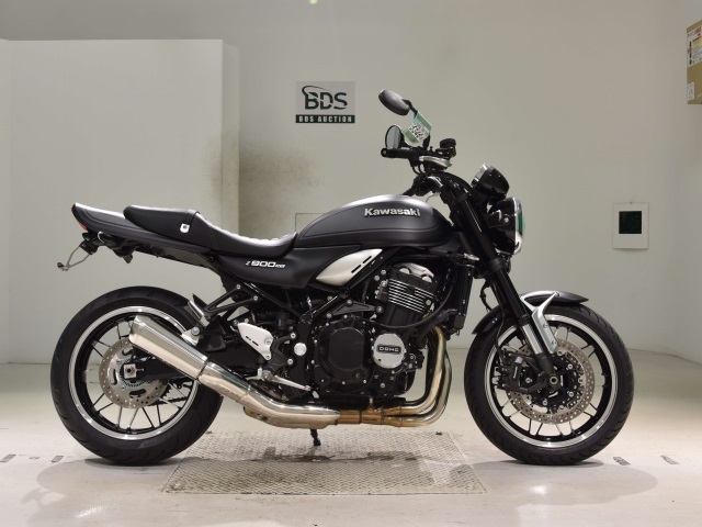 Kawasaki Z900RS 2022