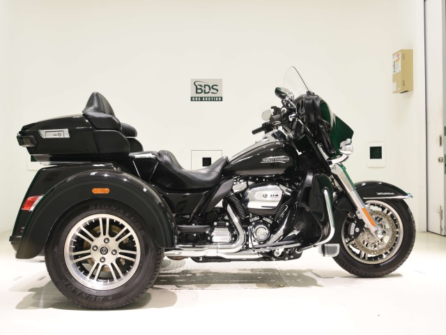 HD ELECTRA GLIDE FLHTCU1870 TRIKE 2021
