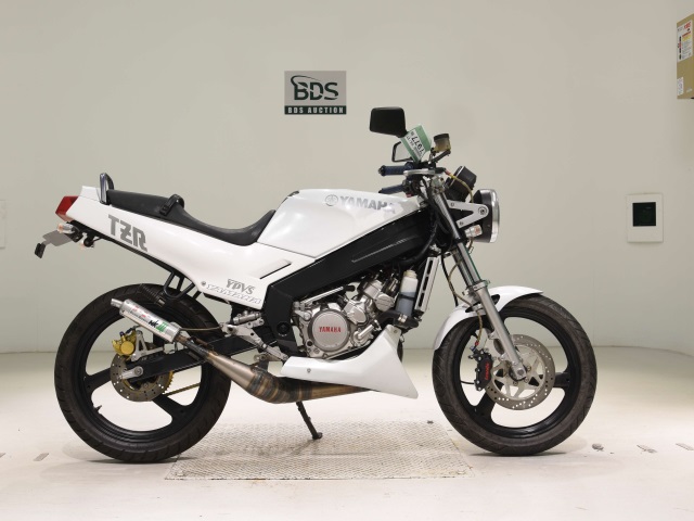 Yamaha TZR125 1990