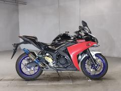 Yamaha YZF-R25 2016