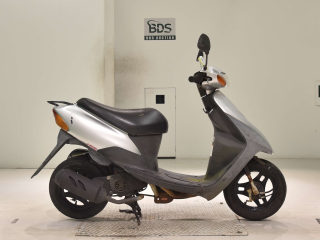 Suzuki LETS2