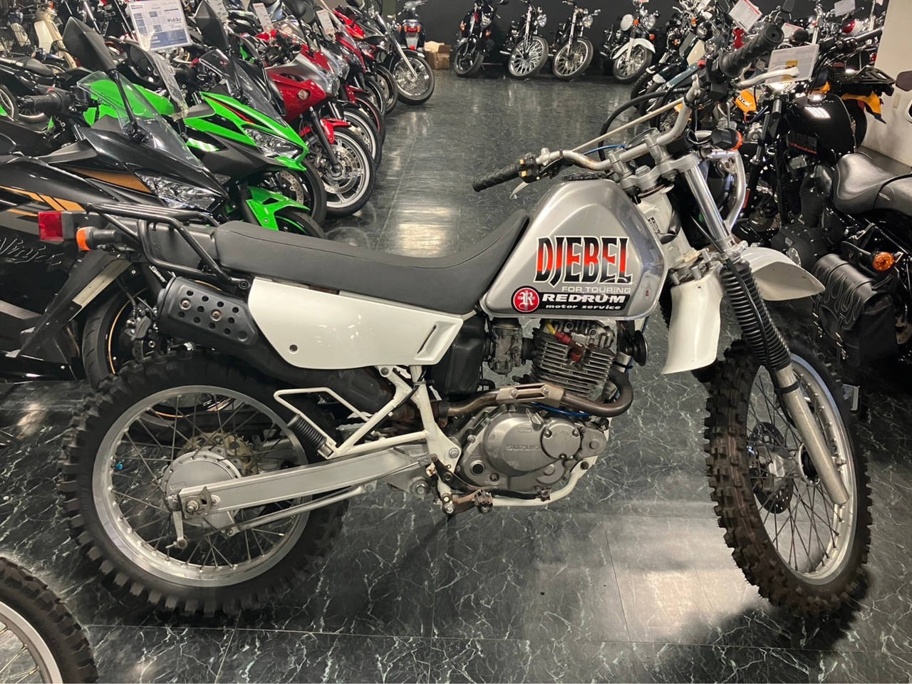 Suzuki DJEBEL200 1998