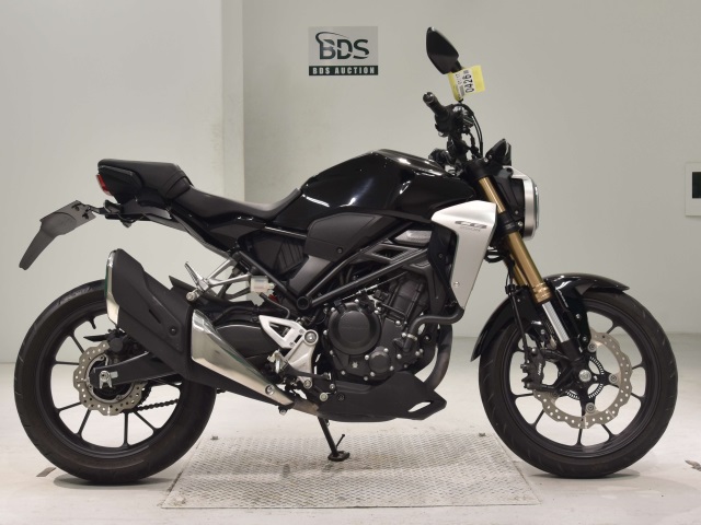 Honda CB250R 2019