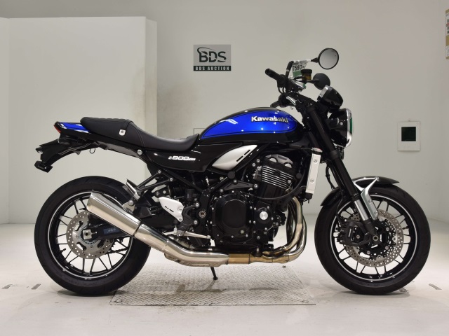 Kawasaki Z900RS 2024