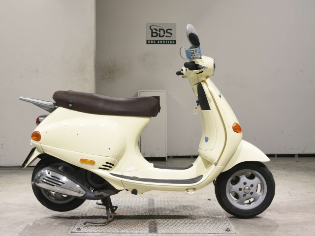 Vespa ET4 125