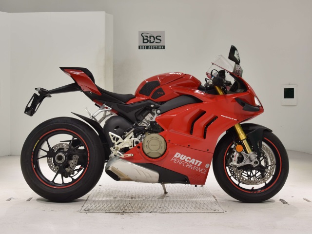 Ducati 1103 PANIGALE V4 2021