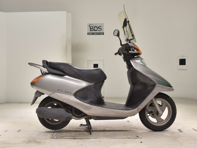 Honda SPACY100 2003
