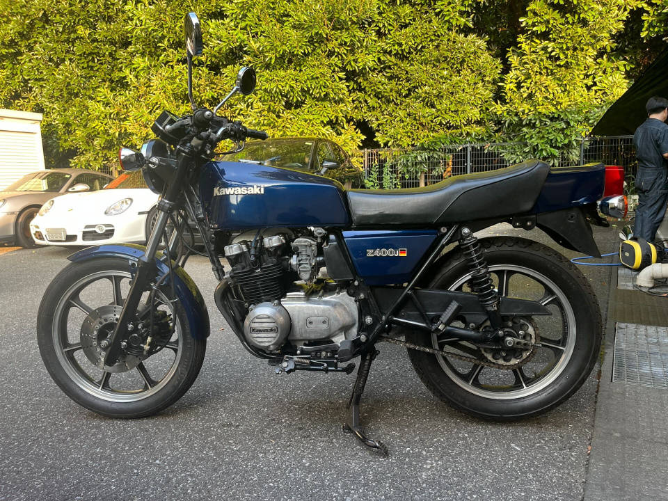 Kawasaki Z400J 2025