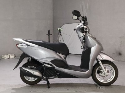 Honda LEAD125 2019