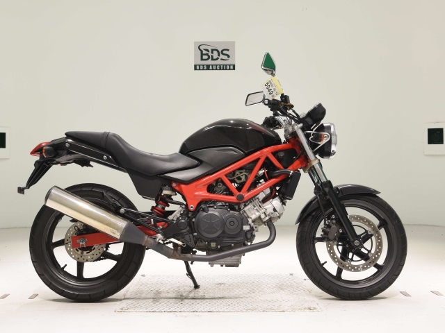 Honda VTR250 2011