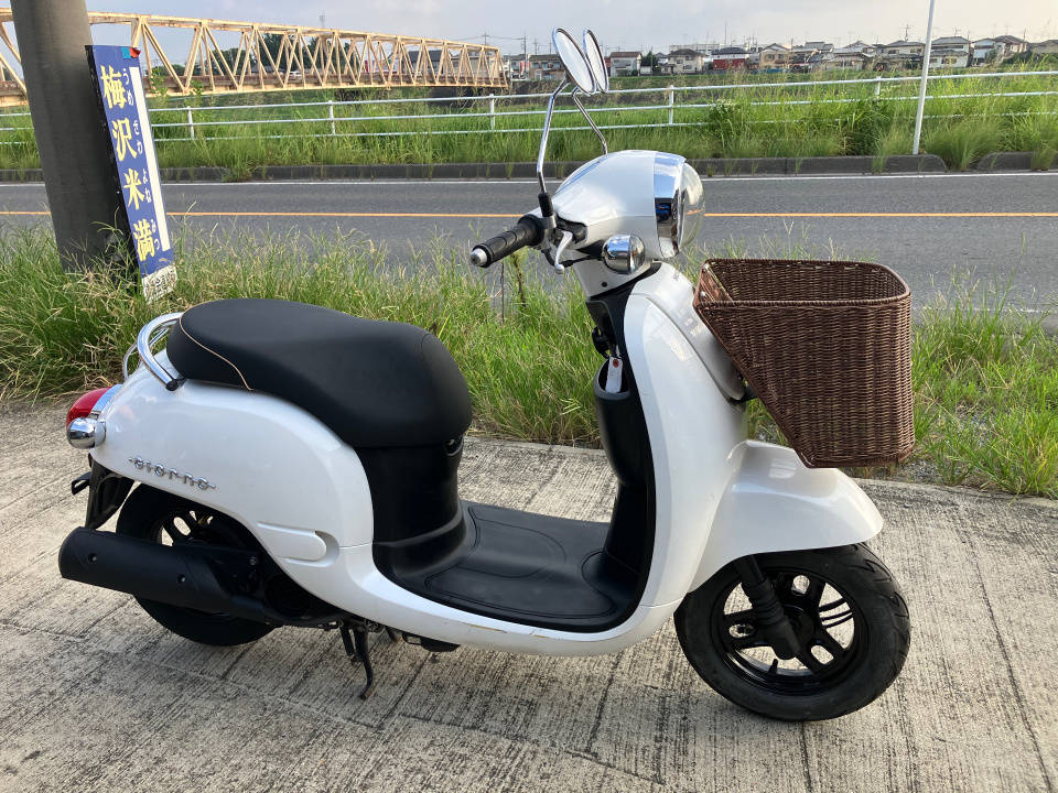 Honda GIORNO 2011