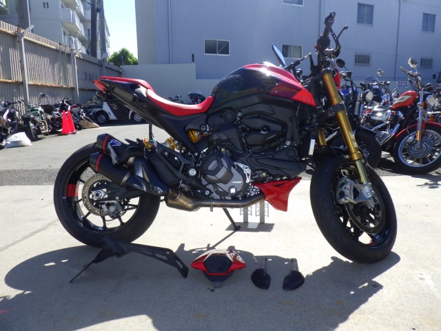 Ducati MONSTER 937 2023