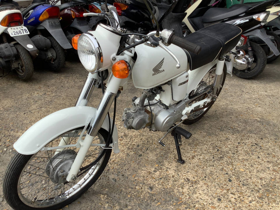 Honda CD50 2005